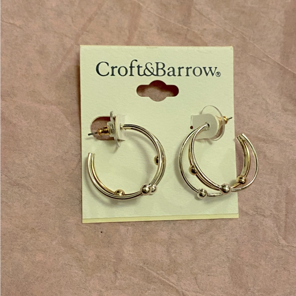 Croft& Barrow earrings